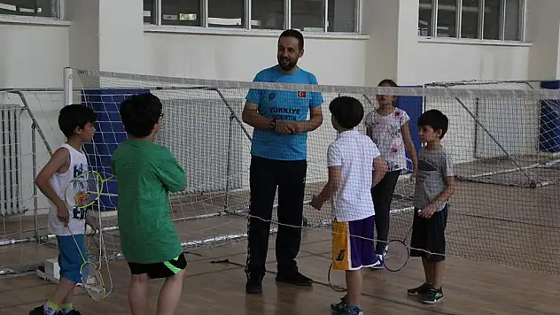 Konya'da badmintona ilgi büyük