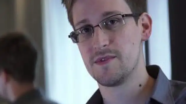 Snowden'dan sığınma karşılığı bilgi teklifi