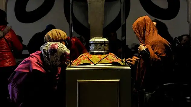 Mevlana Müzesi'nde Şeb-i Arus duası