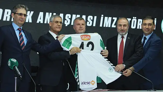 Konyaspor 'İttifak' yaptı!