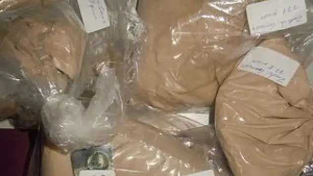 'Eroini taşımamız için kocalarınız dövdü'