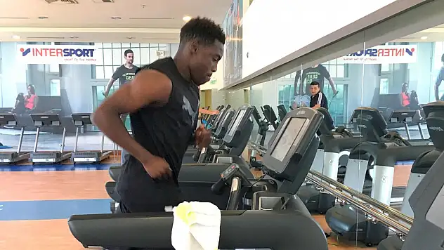 Malick, imzayı atacak