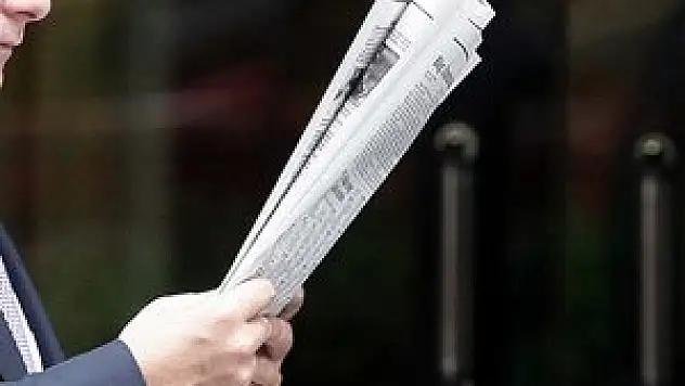 Gazete ilanıyla dolandırmak 'nitelikli' sayılmadı