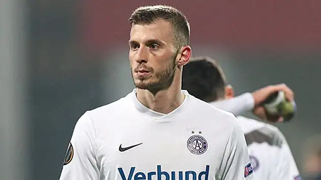 Konyaspor, Petar Filipovic'i bekliyor