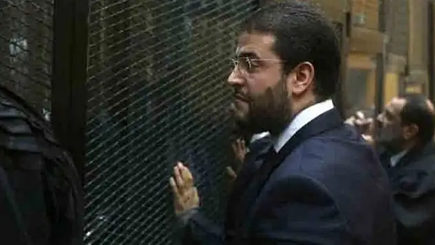 Usame Mursi, ilk kez eşi ve çocuğuyla hasret giderdi | VİDEO