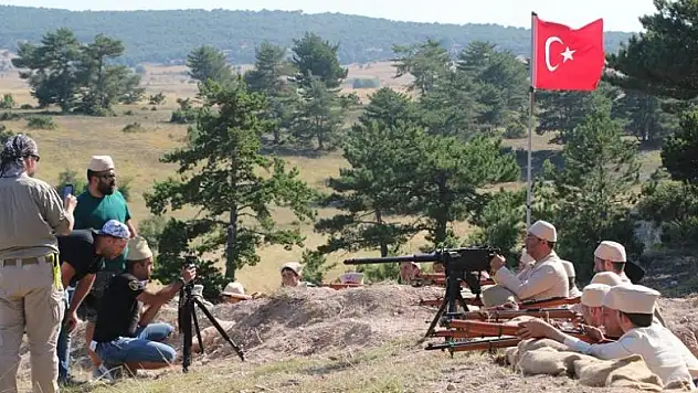'Postacı Nevzat' Dumlupınar Muharebesi'nin kısa filmini çekiyor
