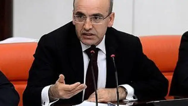 Katma değer üretenlerin önünde önümüzü ilikleriz!