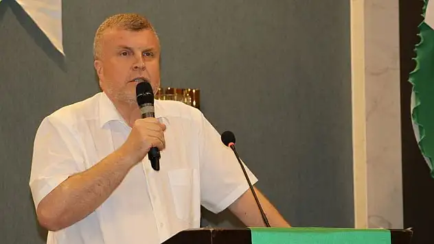 Nalçacılılar Ahmet  Şan'ı istifaya davet etti!