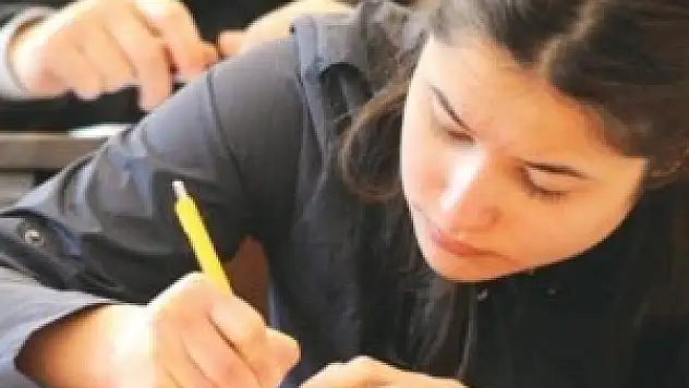 Yeni sistem TOEFL'a benzeyecek