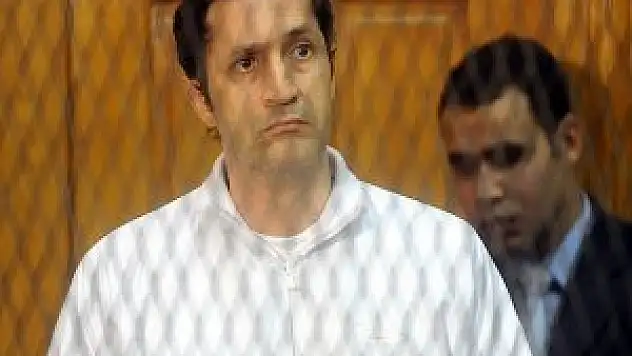 Mübarek'in oğullarına beraat