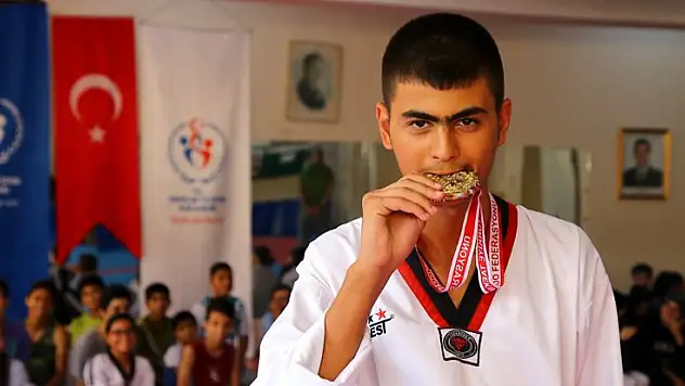 Musab, büyük düşünüyor!