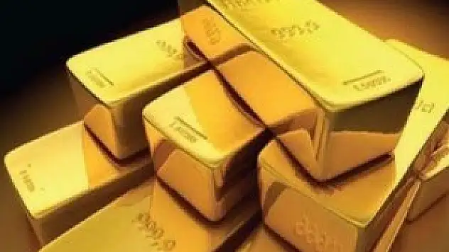 Altın altı ayın dibinde