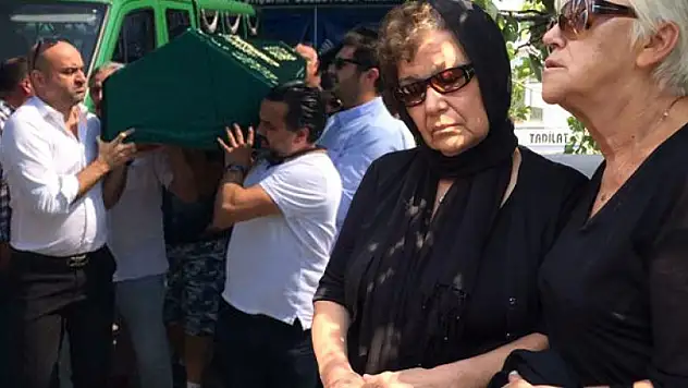 Vatan Şaşmaz son yolculuğuna uğurlanıyor!