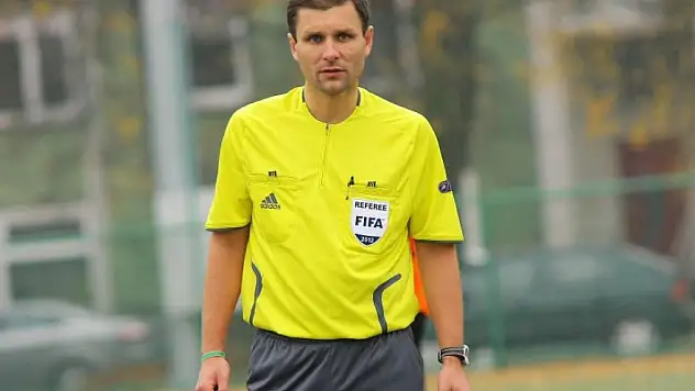 Marsilya - Konyaspor maçının hakemi açıklandı