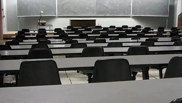 SBÜ, tıp fakültelerinden yatay geçişle öğrenci alacak