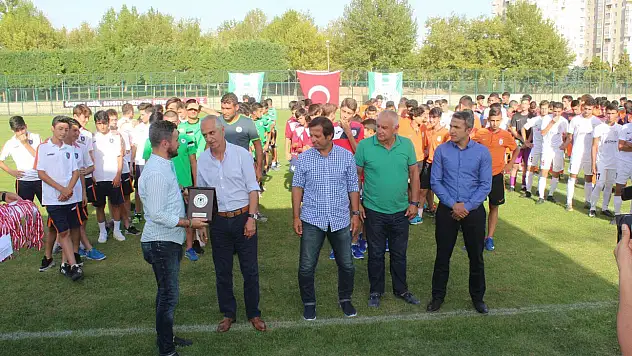 Mevlana Cup sona erdi