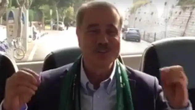 Milletvekili Uğur Kaleli'den Marsilya'da Konyaspor tezahüratı