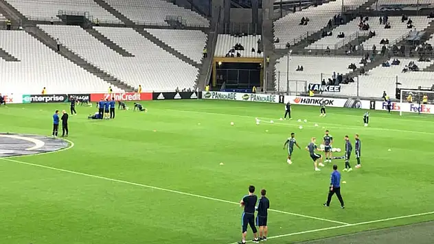 Marsilya - Konyaspor maçı öncesi Velodrome Stadı'nda son görüntüler