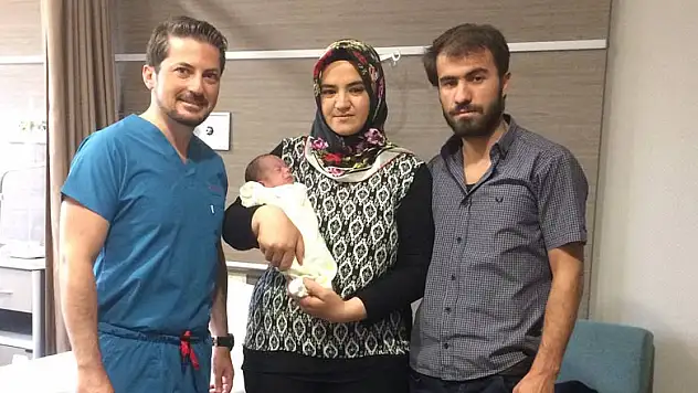 Bebek 'görmüyorum' diyemez