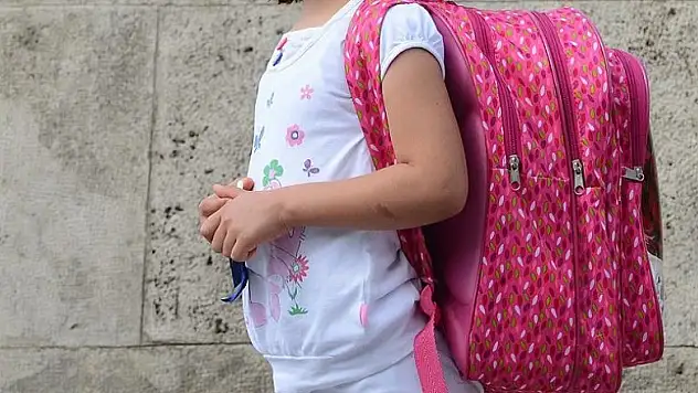 Hekimler öğrencileri hastalıklara karşı uyardı