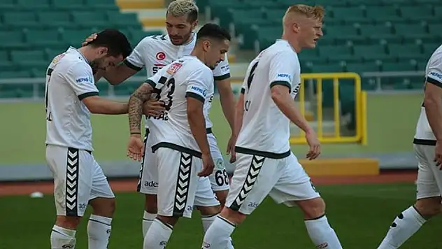 Konyaspor nefes aldı