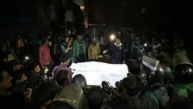 Bangladeş'te silahlı saldırı