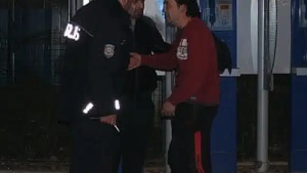 Arkadaşı tarafından bıçaklandı!