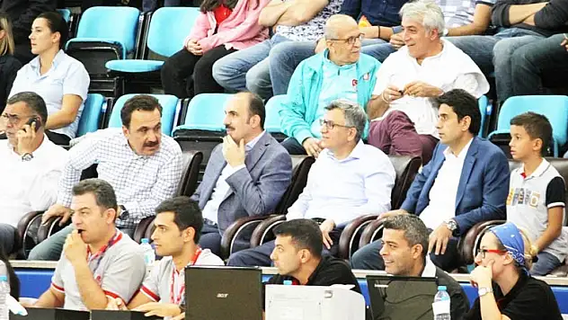 Altay'dan, Selçuklu Basket'e tebrik