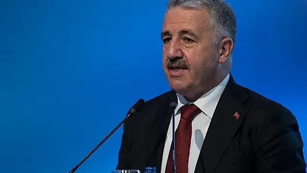 'Ülkemiz uzay çalışmalarıyla son 15 yılda önemli yol katetti'