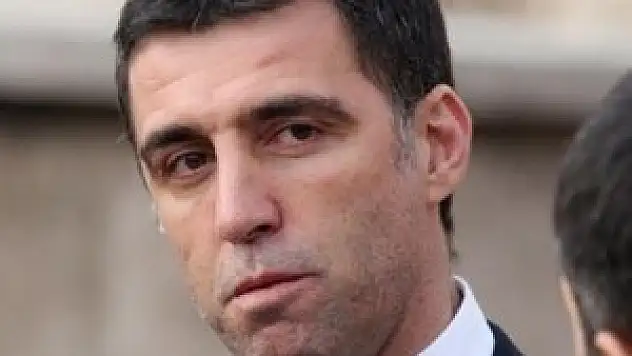 CHP'de Hakan Şükür krizi