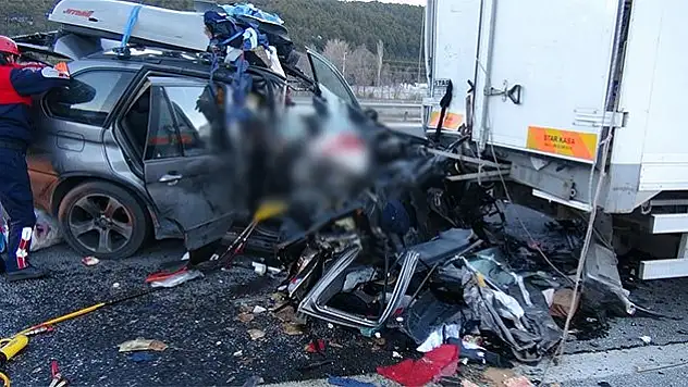 TEM'de korkunç kaza