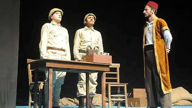 Osmanlı'nın son zaferi öğrencilere tiyatroyla anlatıldı
