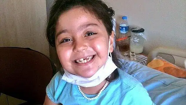 Melis'in 'tek isteği' kardeşini görmek