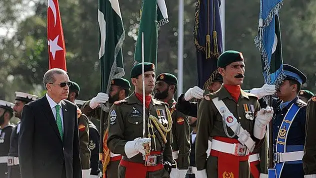 Başbakan Erdoğan İslamabad'da