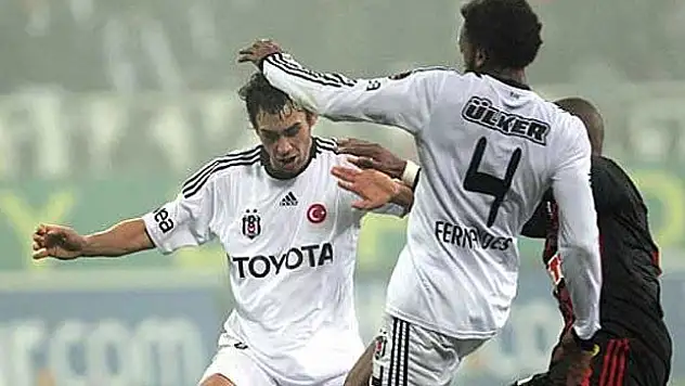 Fernandes ile Veli yumruk yumruğa