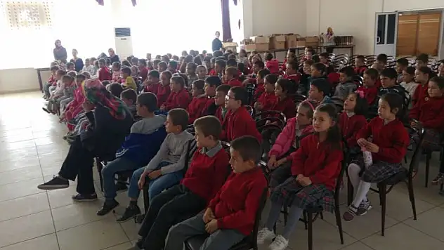 Altınekin'de temizlik ve hijyen eğitimi