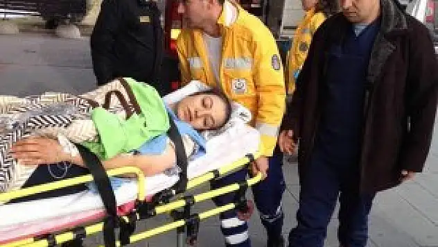 Az daha parmaklarından oluyordu !