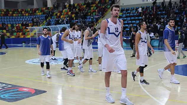 Selçuklu, zirve takibini sürdürdü