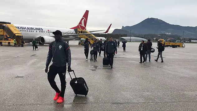 Atiker Konyaspor kafilesi, Salzburg'da