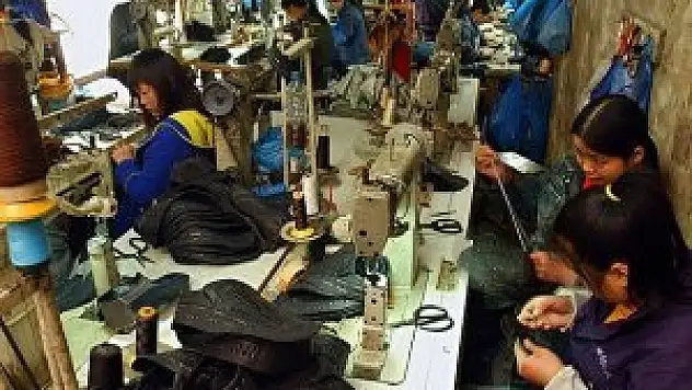 1,1 milyar işçi günlük 4 dolara çalışıyor