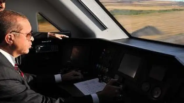 Ankara-İstanbul YHT'nin deneme seferleri başlıyor