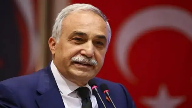 Bakan çiftçileri uyardı! O borçlar...