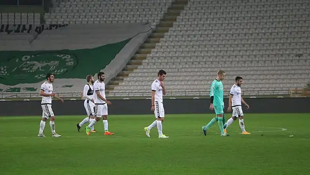 Konyasporlu gençler, siftah yaptı