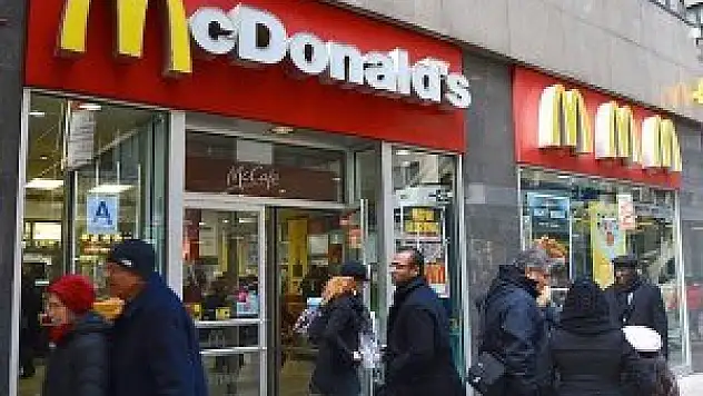 Fast-food üreticisinden çalışanlarına uyarı