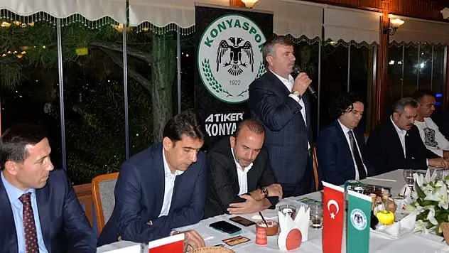 Konyaspor, şehir protokolüyle yemek yedi