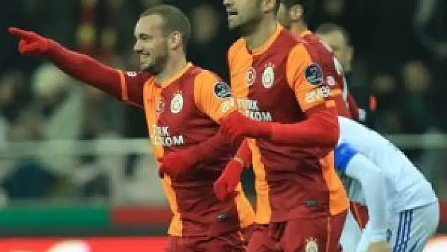 Galatasaray K.Erciyesspor'u rahat geçti 1-3