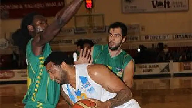 Torku Selçuk Üniversitesi evinde fark yedi