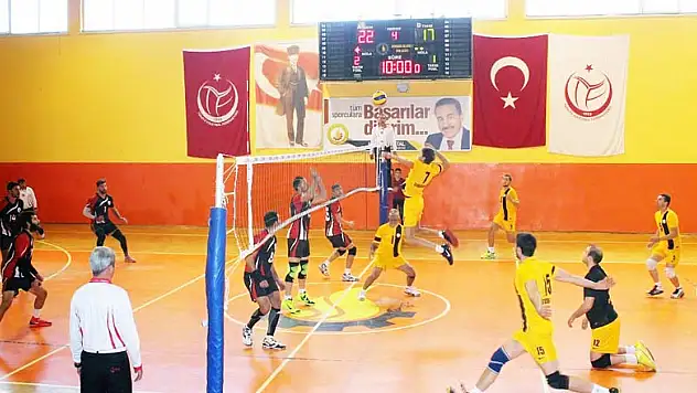 Voleybolda Seydişehir güldü