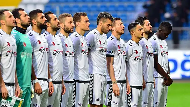 Konyaspor'da Skubic sakatlandı