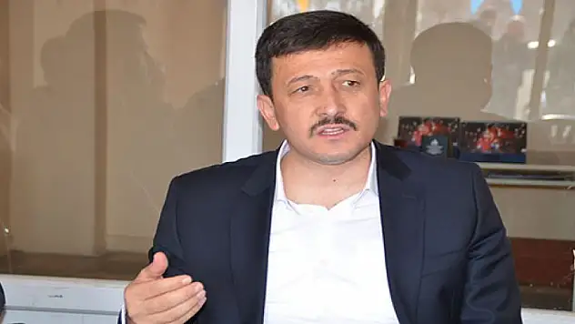 AK Parti sahada 100 infografikle çalışacak